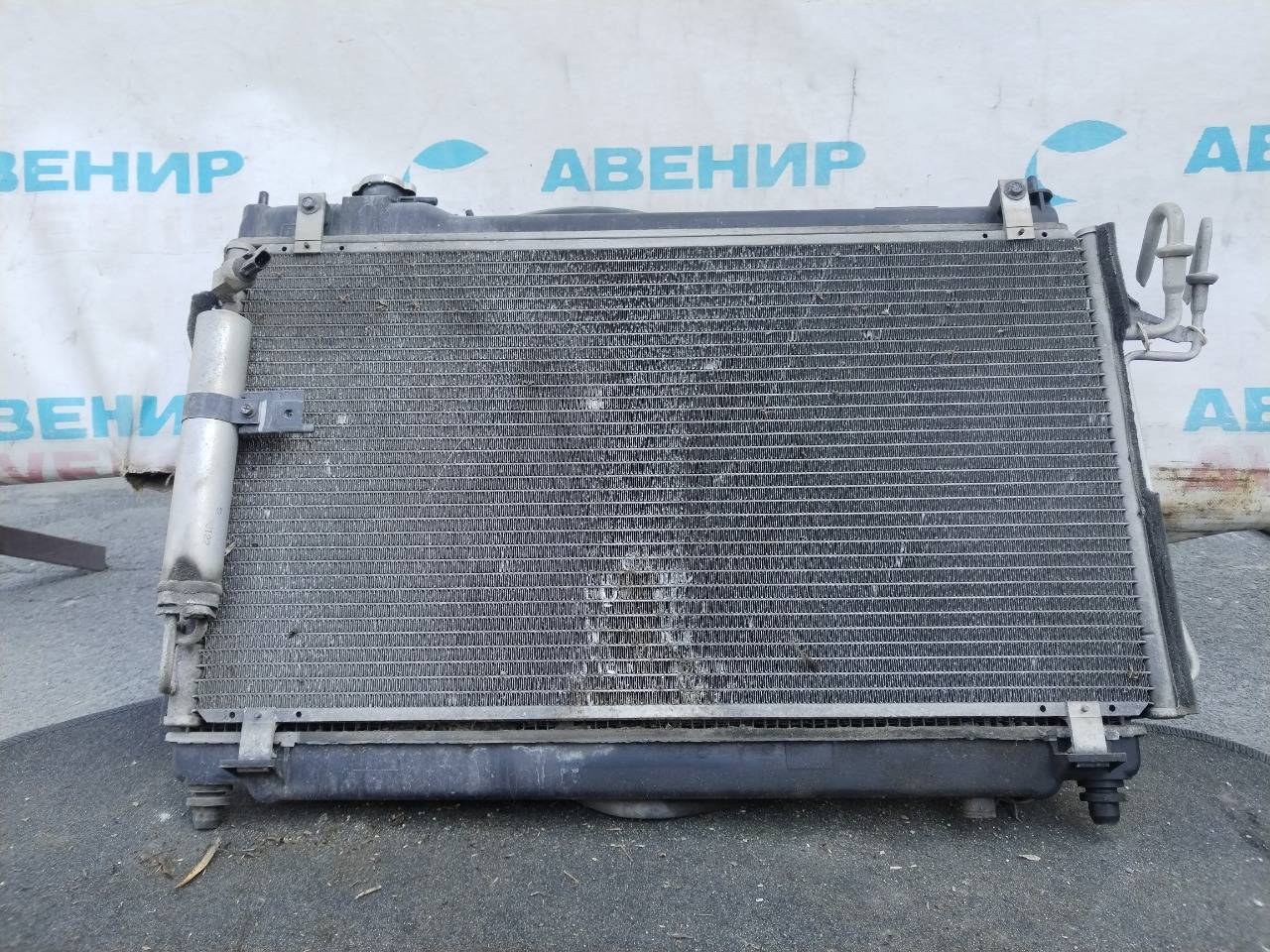 Радиатор Nissan Stagea M35 VQ25DE