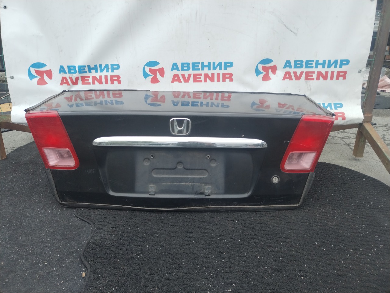 Крышка багажника Honda Civic Ferio ET2