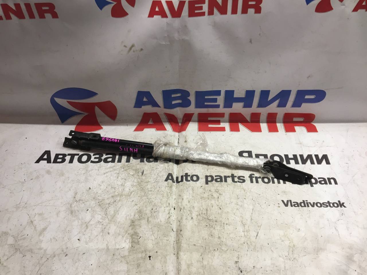 Амортизатор задней двери Suzuki Kei HN22S