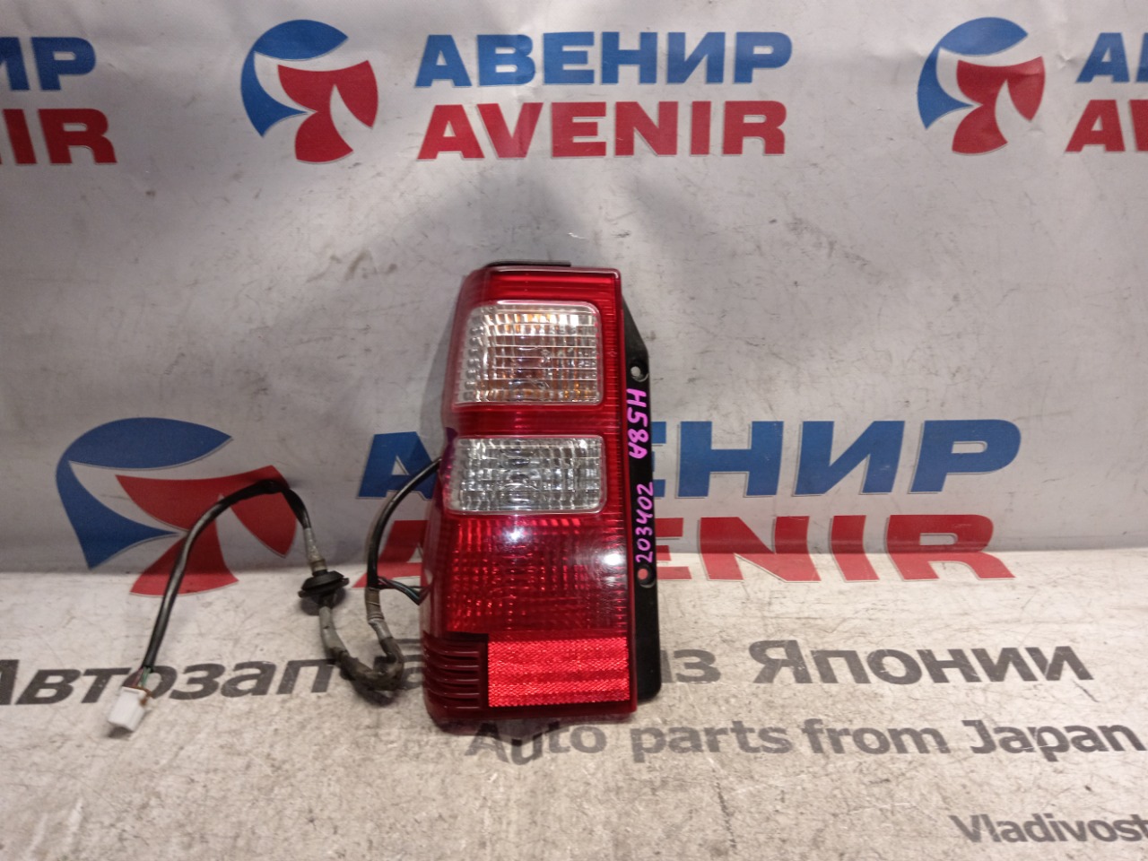Стоп-сигнал Mitsubishi Pajero Mini H58A задний левый