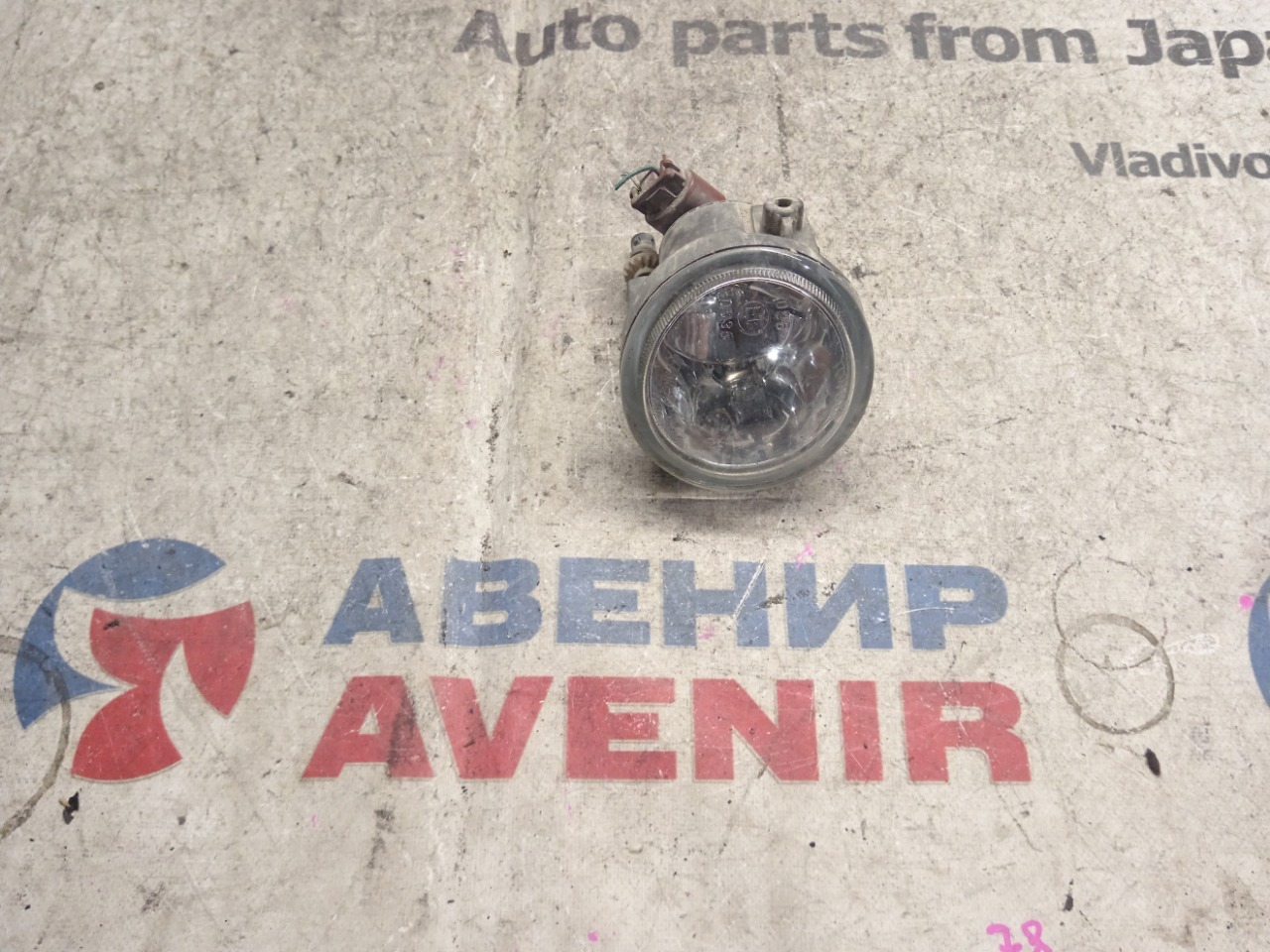 Туманка Toyota передняя правая