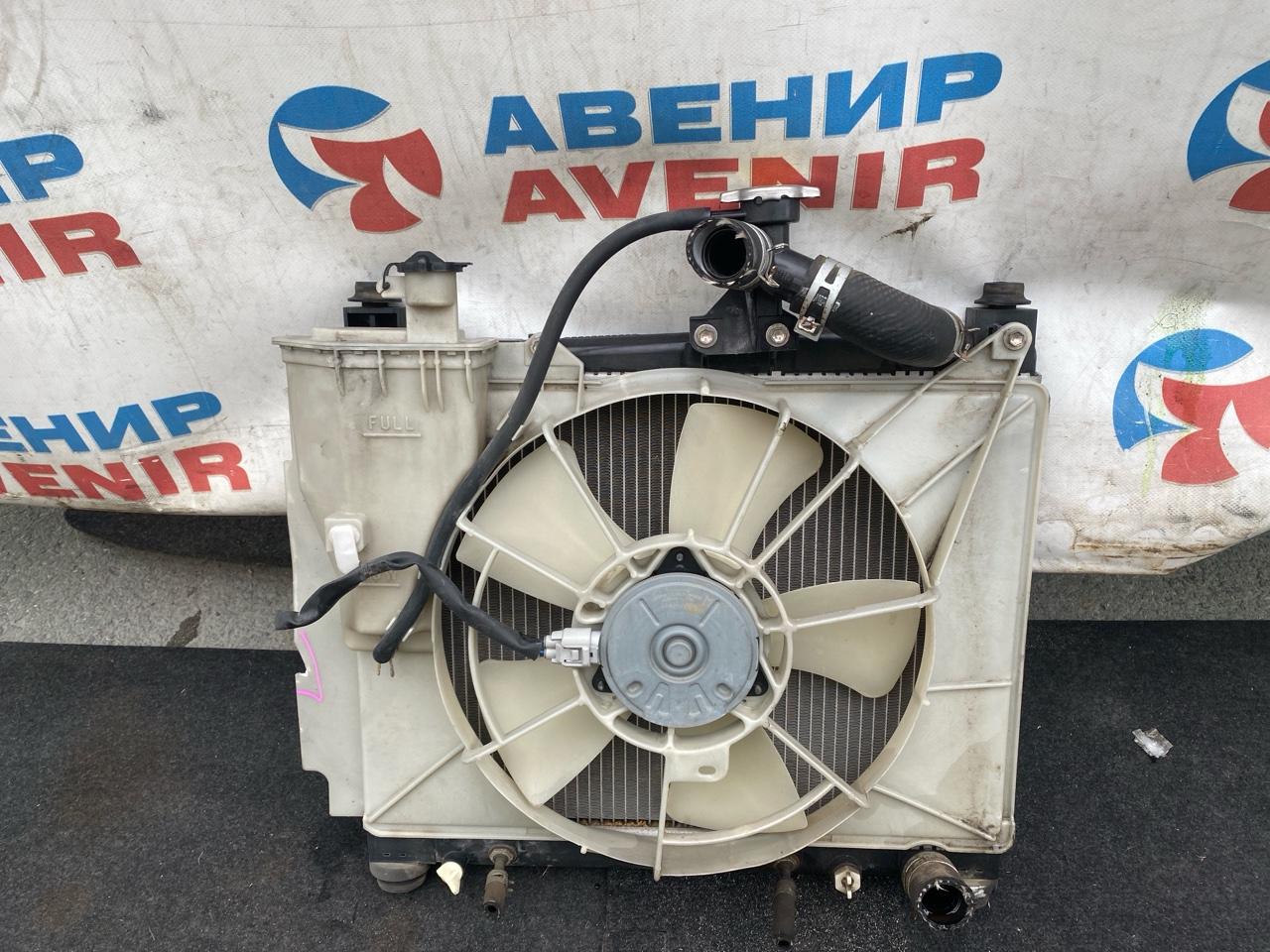 Радиатор Toyota Echo NCP12 1NZFE