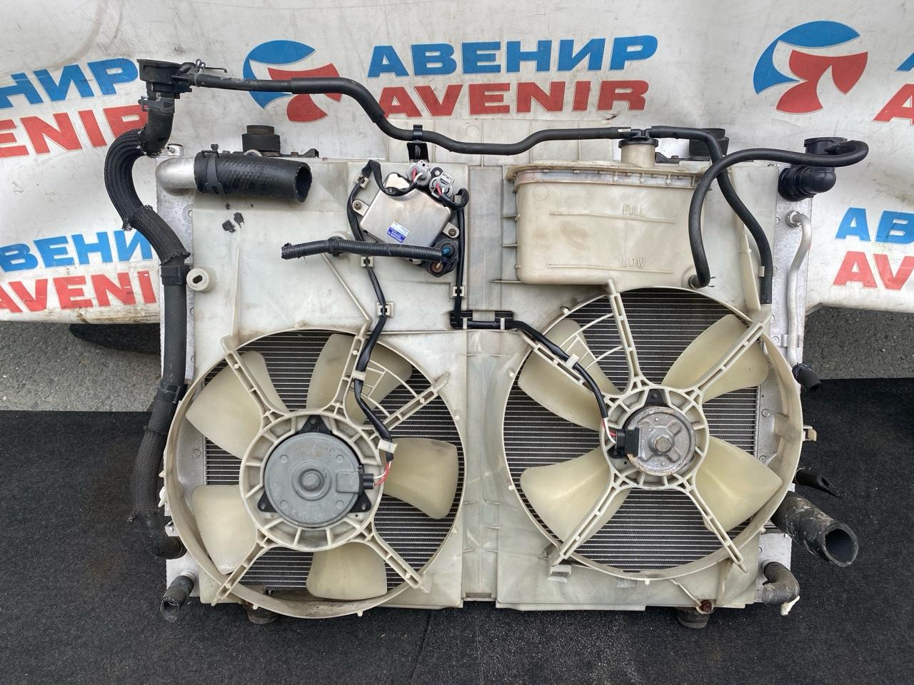 Радиатор TOYOTA ALPHARD ATH10 2AZ-FXE (б/у)