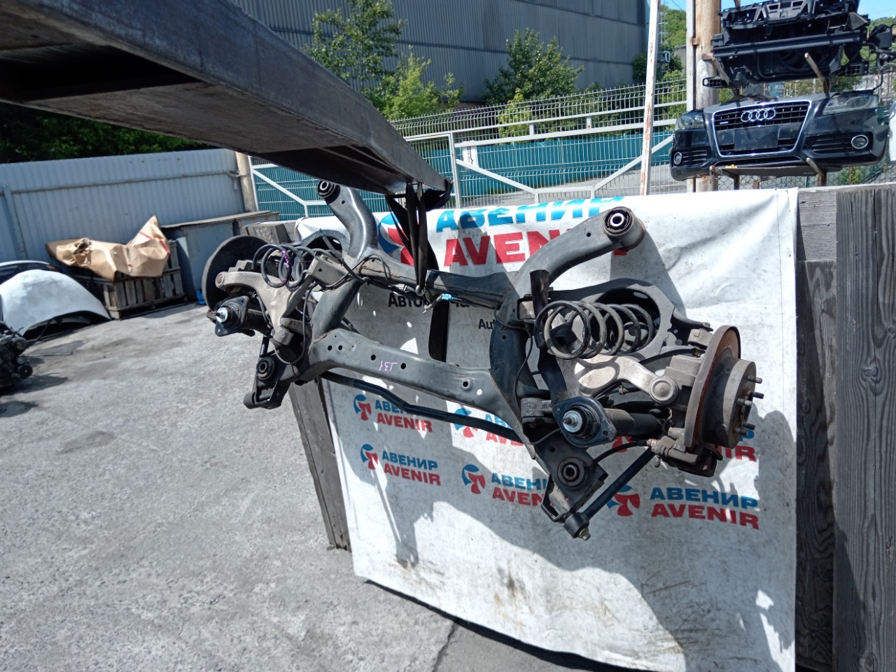 Балка подвески Nissan Teana J31 VQ23DE задняя