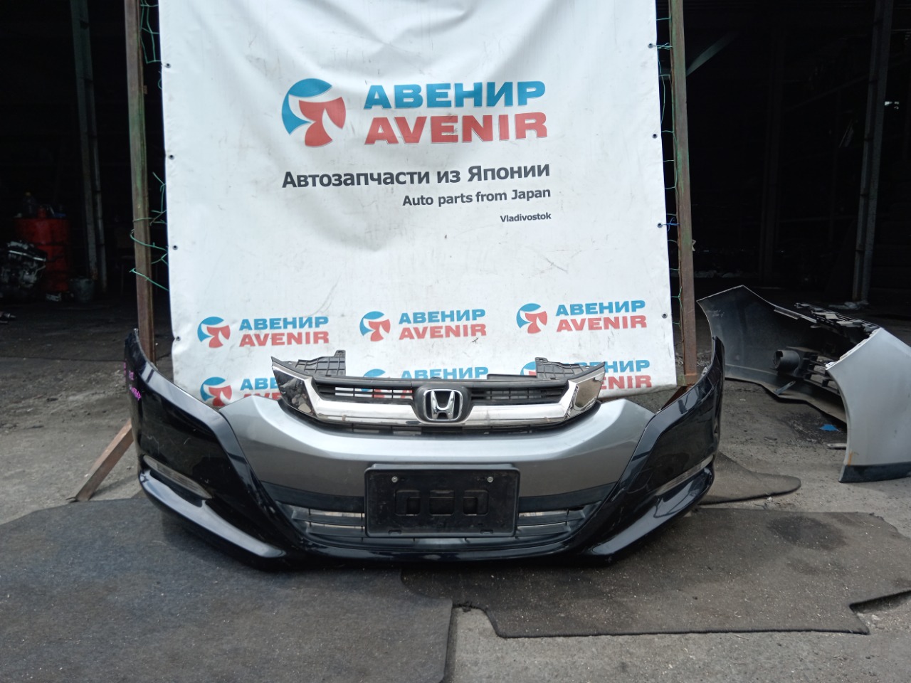 Бампер HONDA INSIGHT ZE2 LDA передний (б/у)