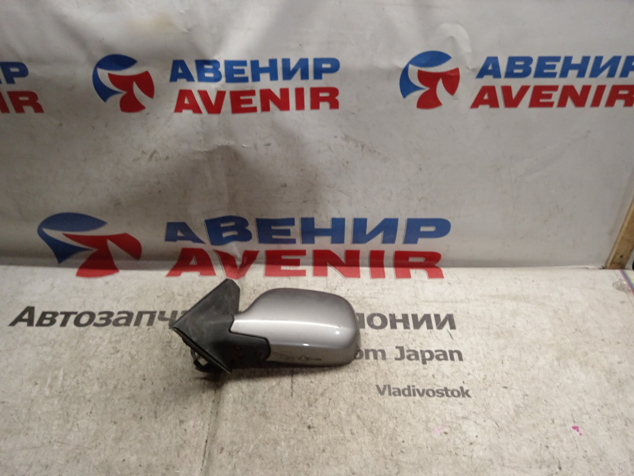 Зеркало Toyota Bb NCP30 переднее левое