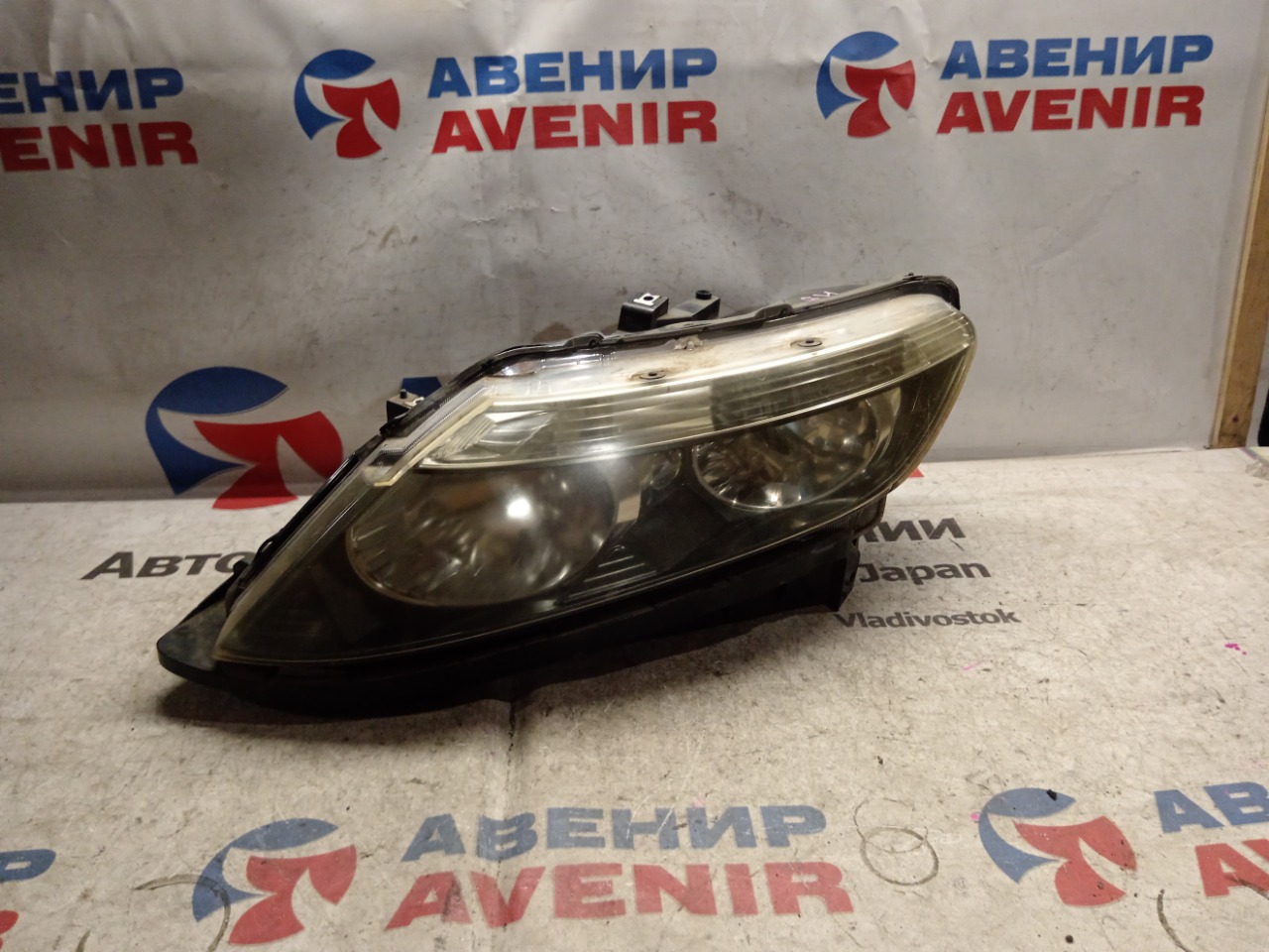 Фара HONDA AIRWAVE GJ1 передняя левая (б/у)