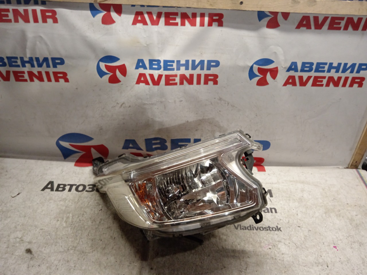 Фара HONDA N-WGN JH1 передняя правая (б/у)