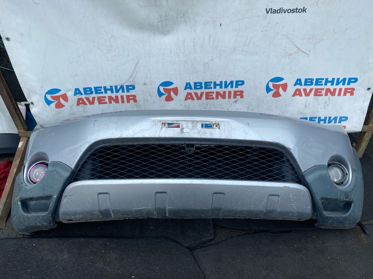 Бампер MITSUBISHI OUTLANDER CW5W передний (б/у)