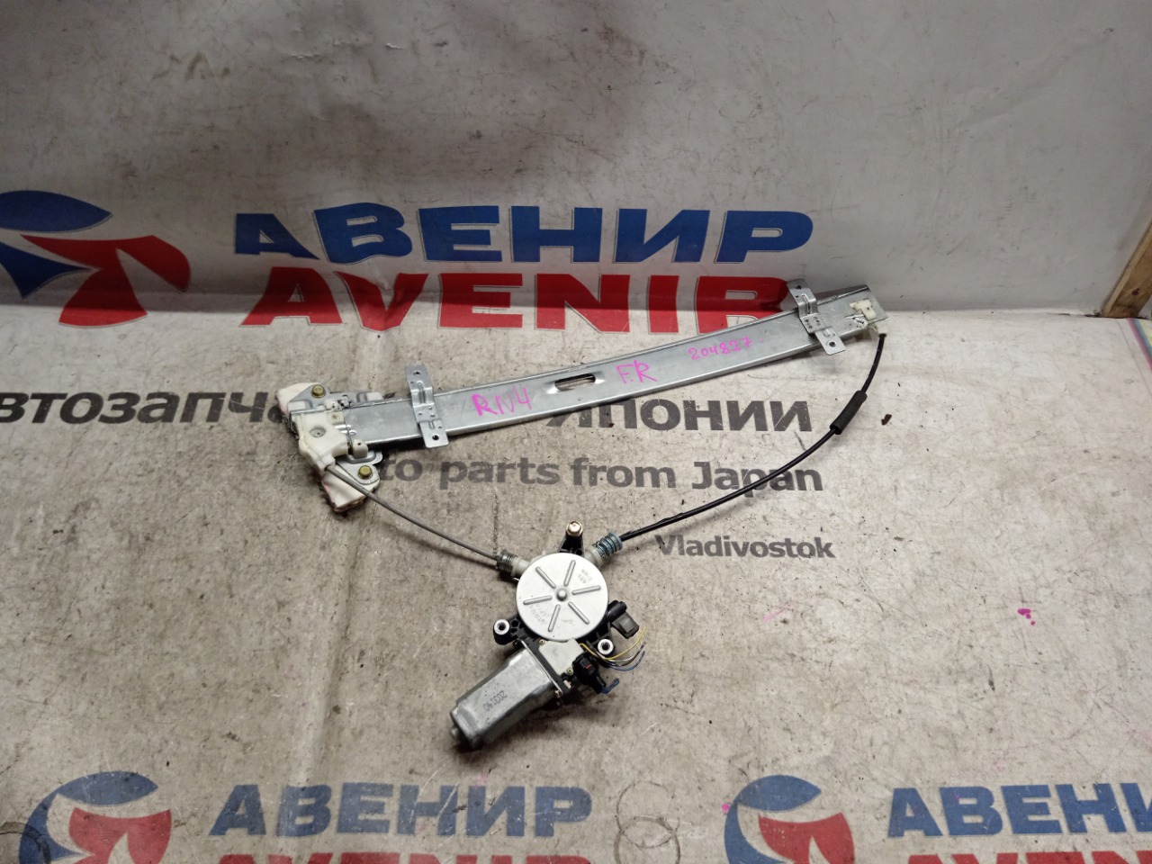 Стеклоподъемник Honda Stream RN1 передний правый