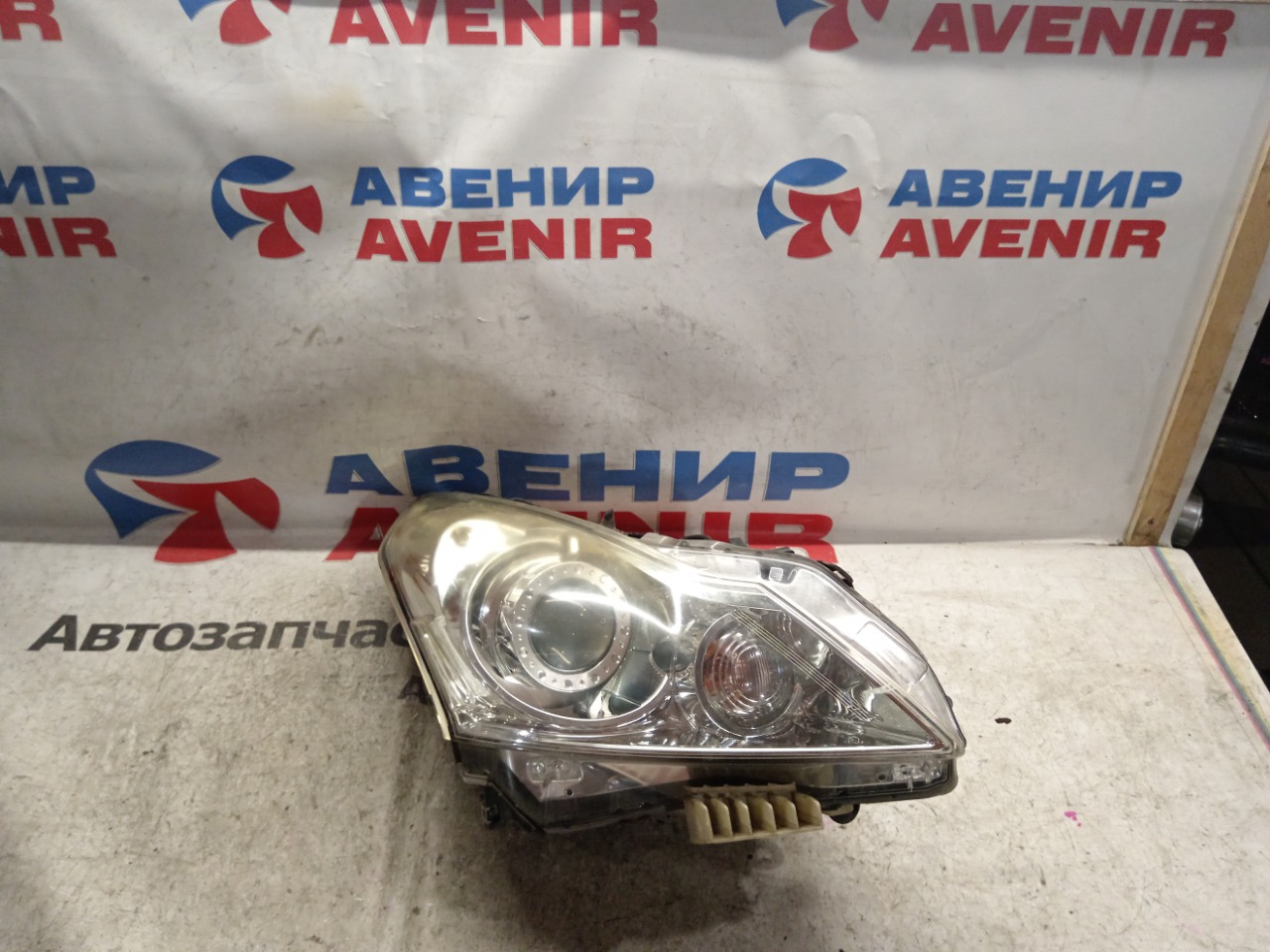 Фара NISSAN SKYLINE CKV36 VQ25HR передняя правая (б/у)