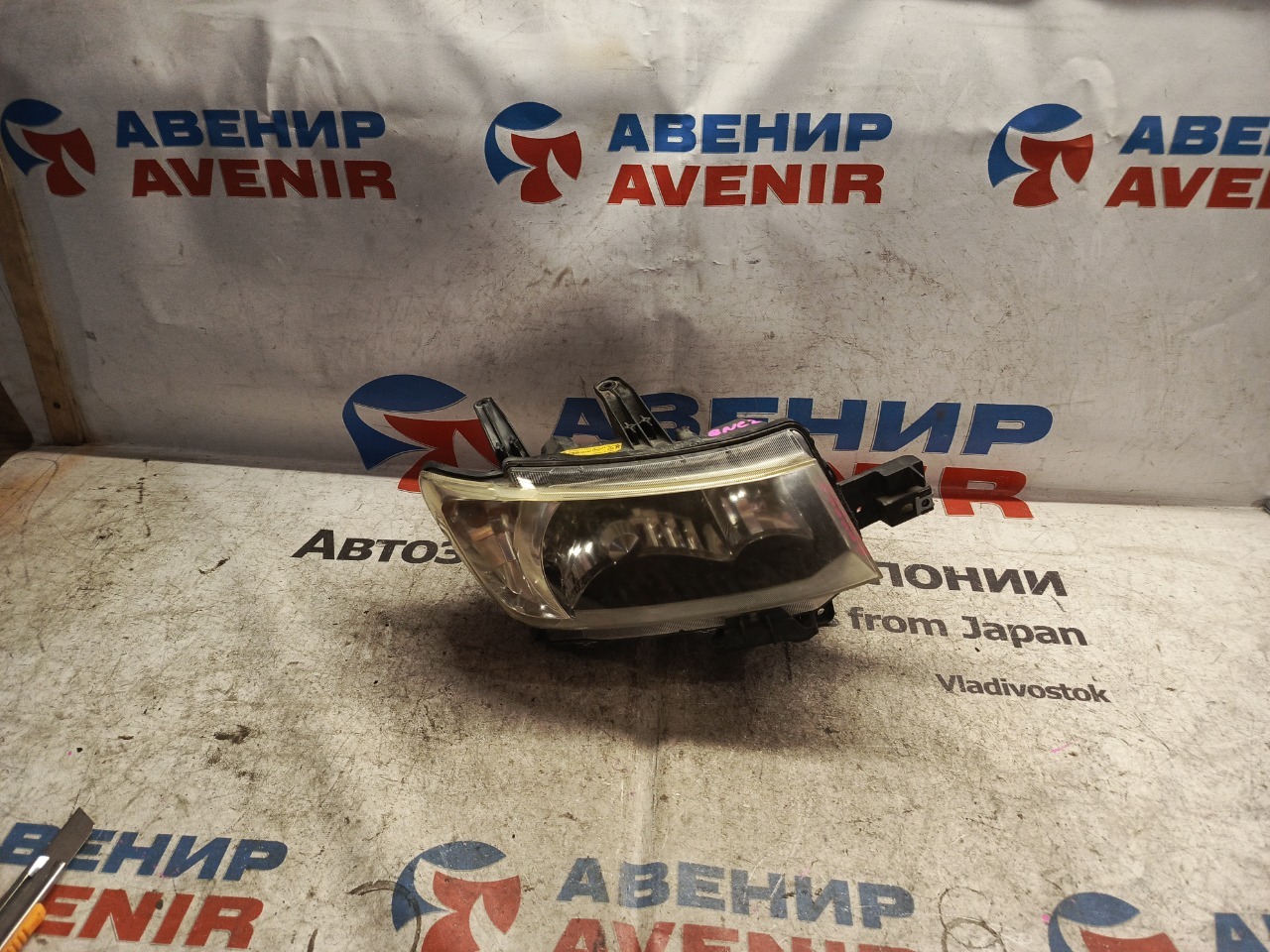 Фара TOYOTA BB QNC25 передняя правая (б/у)