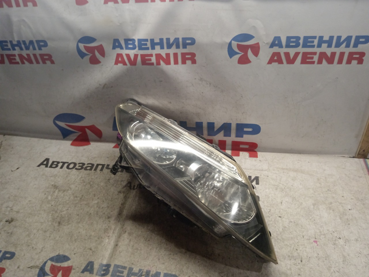 Фара HONDA AIRWAVE GJ1 передняя правая (б/у)
