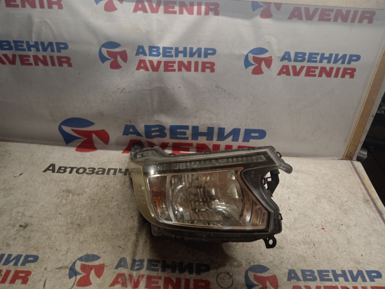 Фара HONDA N-WGN JH1 передняя правая (б/у)