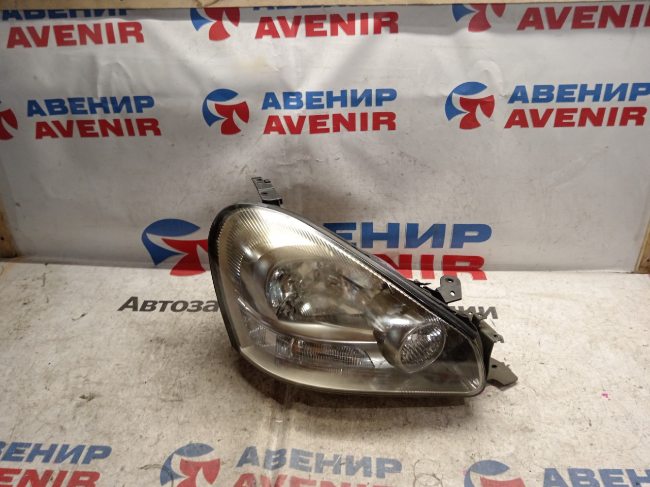 Фара NISSAN CIMA GF50 VK45DE передняя правая (б/у)