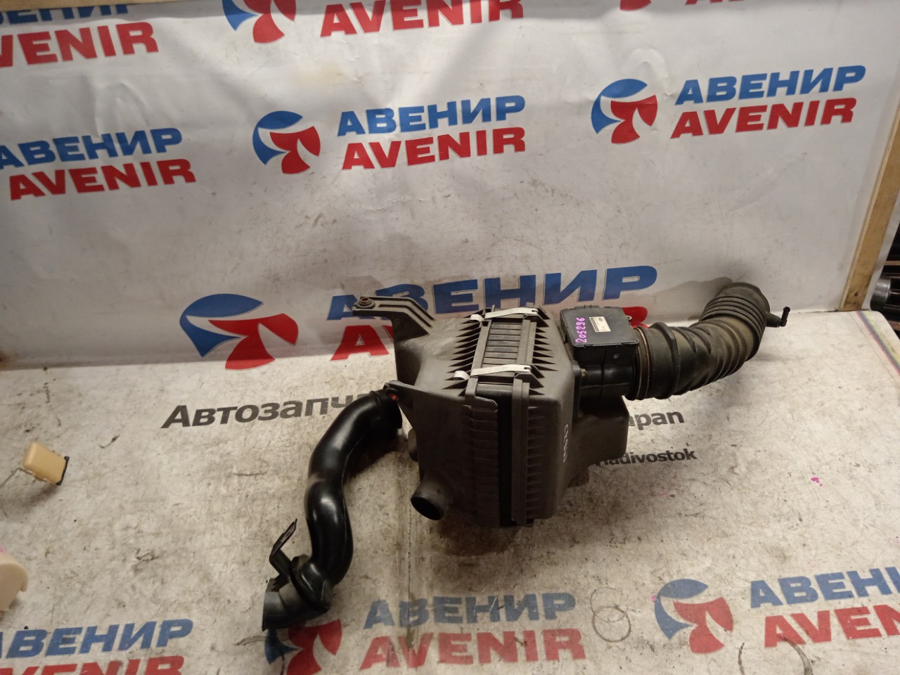 Корпус воздушного фильтра MITSUBISHI DION CR5W 4G63 (б/у)