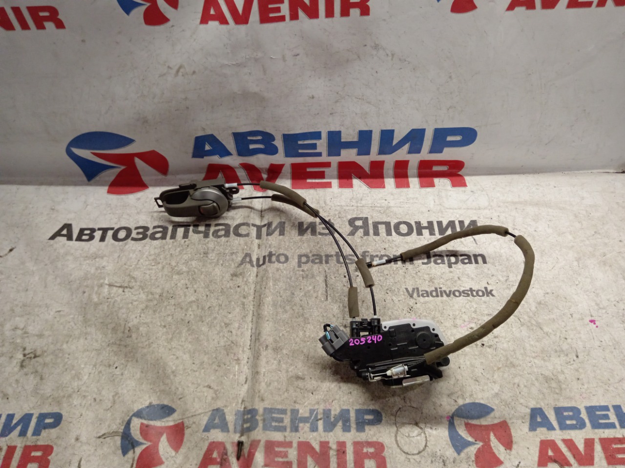 Замок двери NISSAN NOTE E11 HR15DE задний правый (б/у)