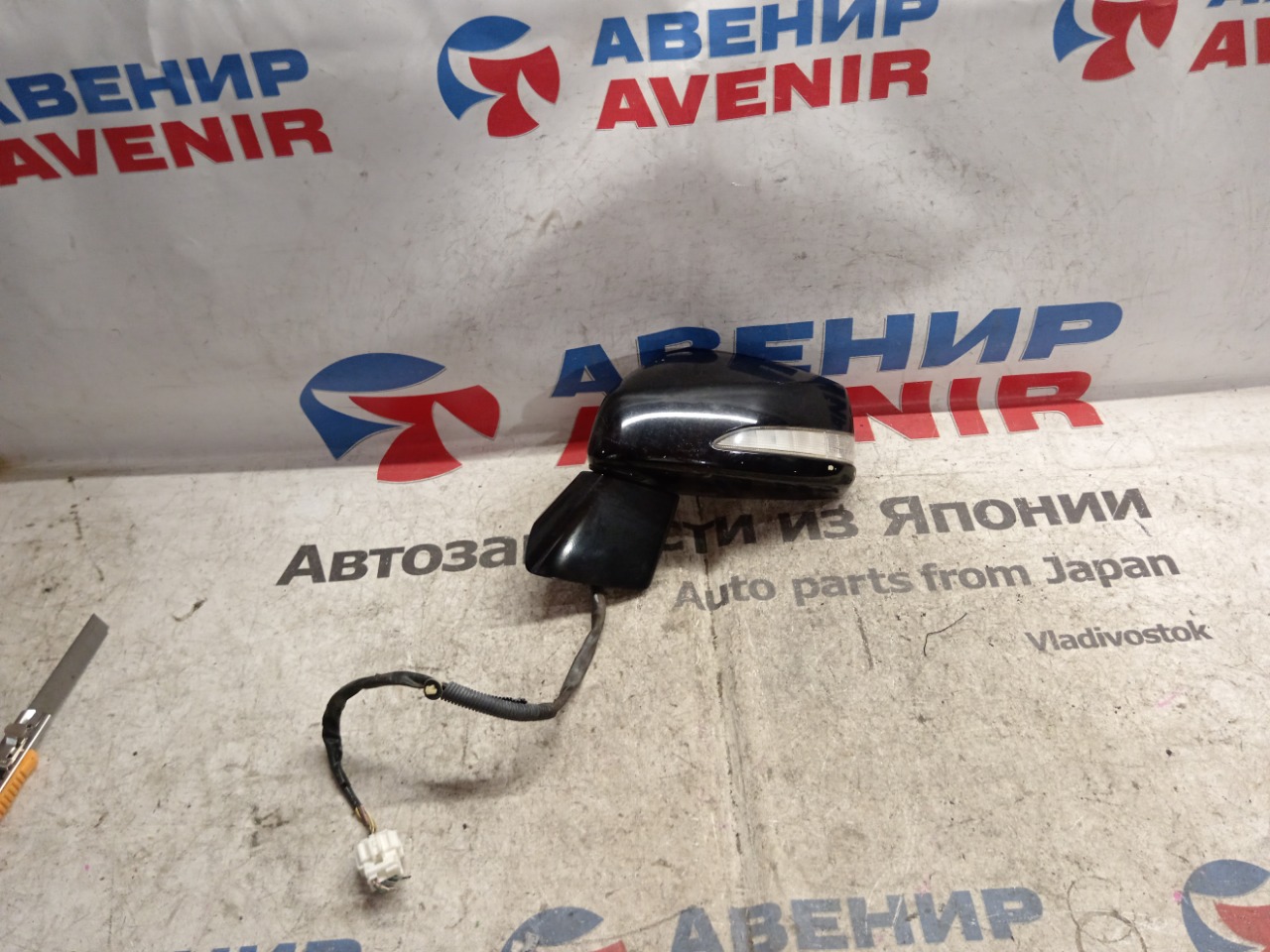 Зеркало Honda Edix BE1 переднее левое