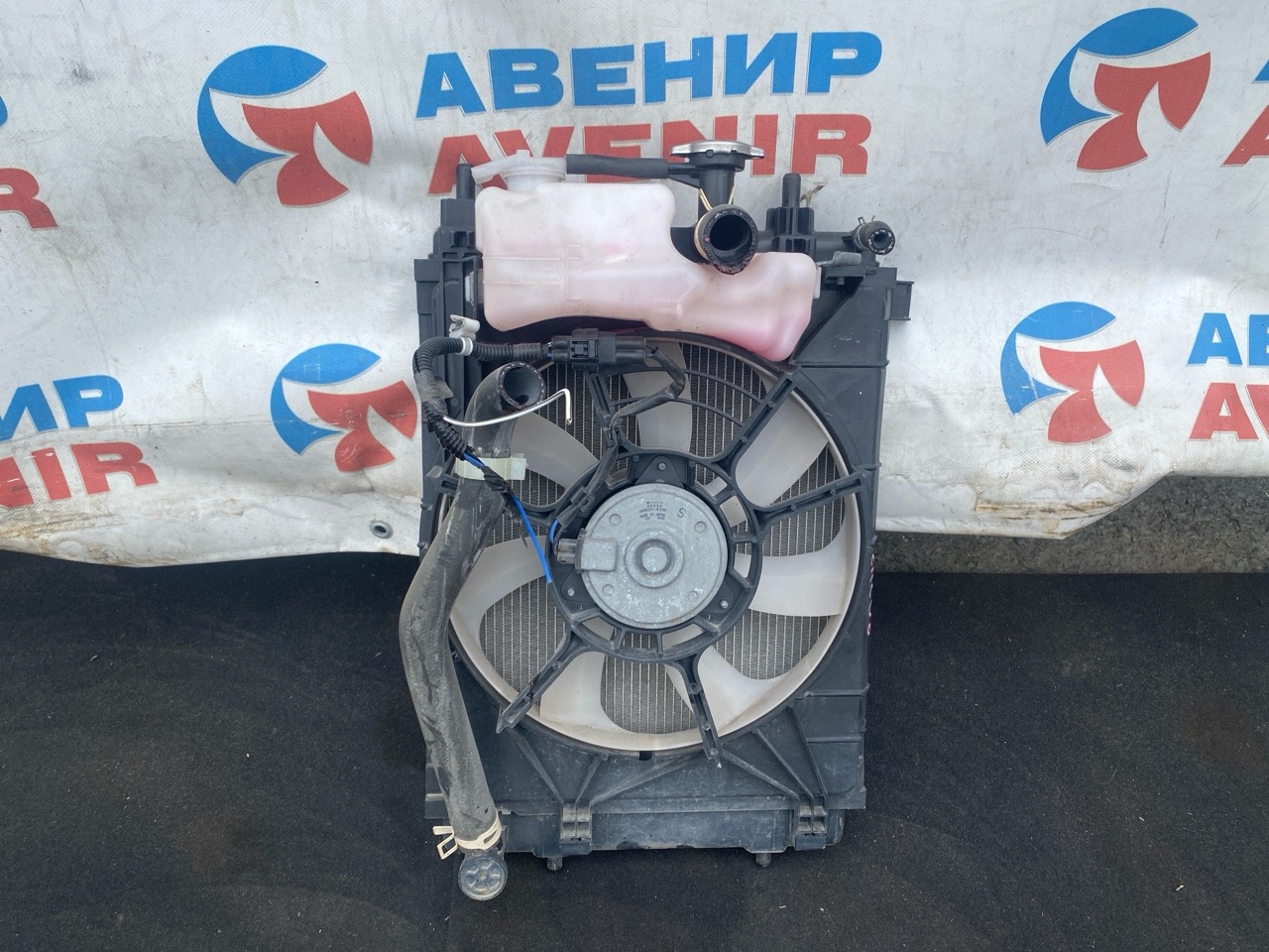 Радиатор DAIHATSU MOVE LA150S KF-VET (б/у)