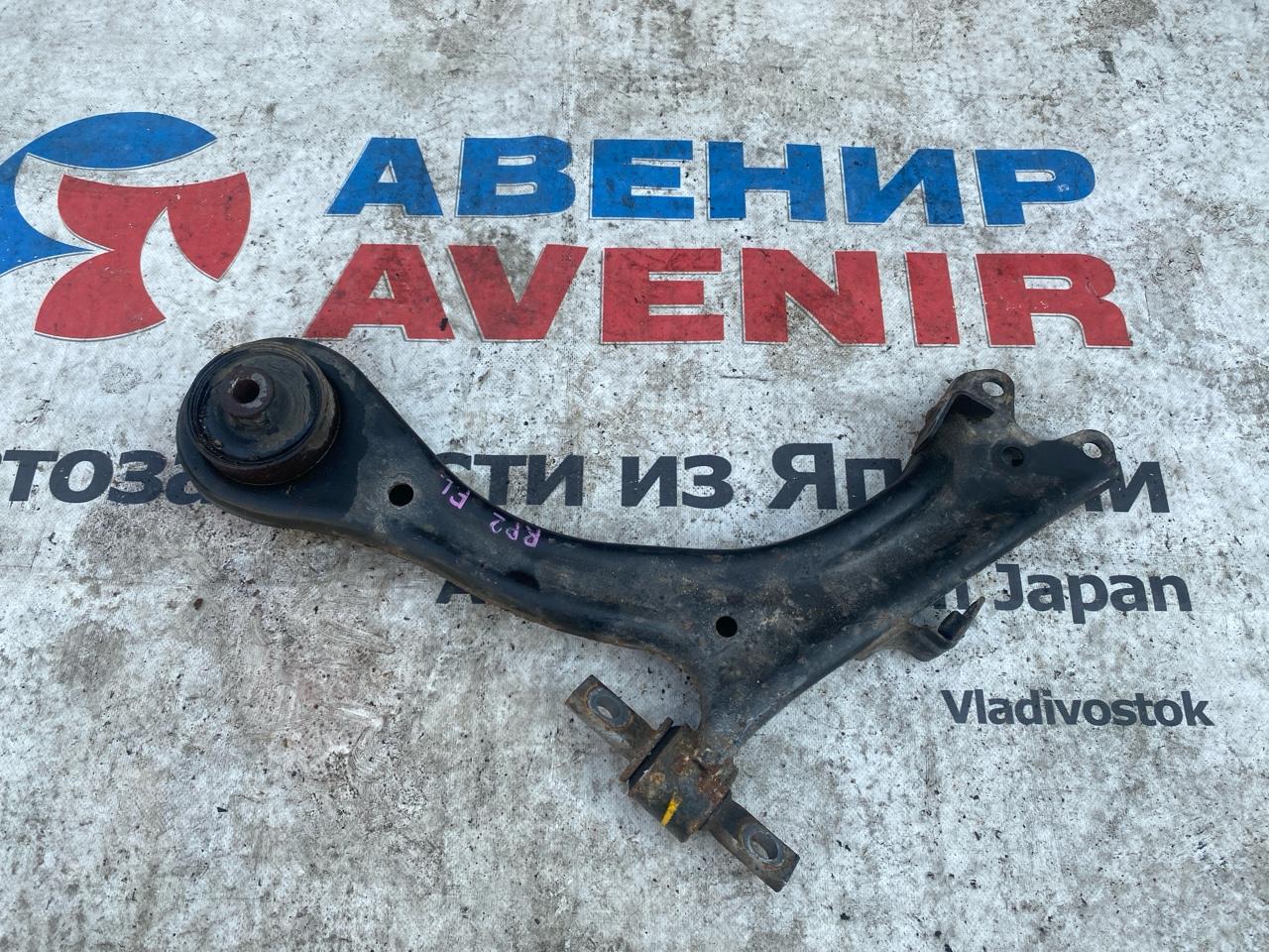 Рычаг HONDA STEPWGN RP2 передний левый (б/у)