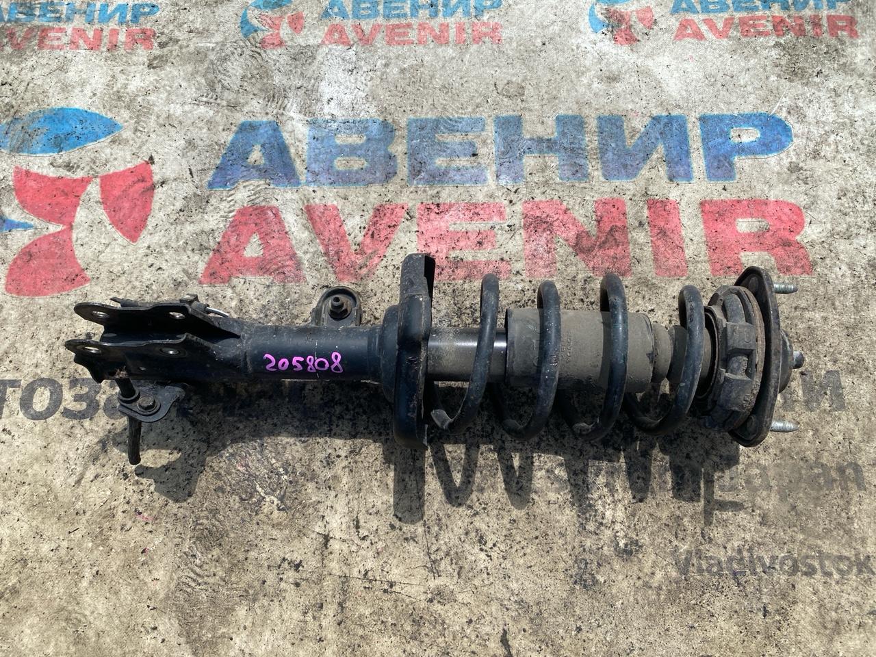 Стойка HONDA STEPWGN RK1 R20A передняя правая (б/у)
