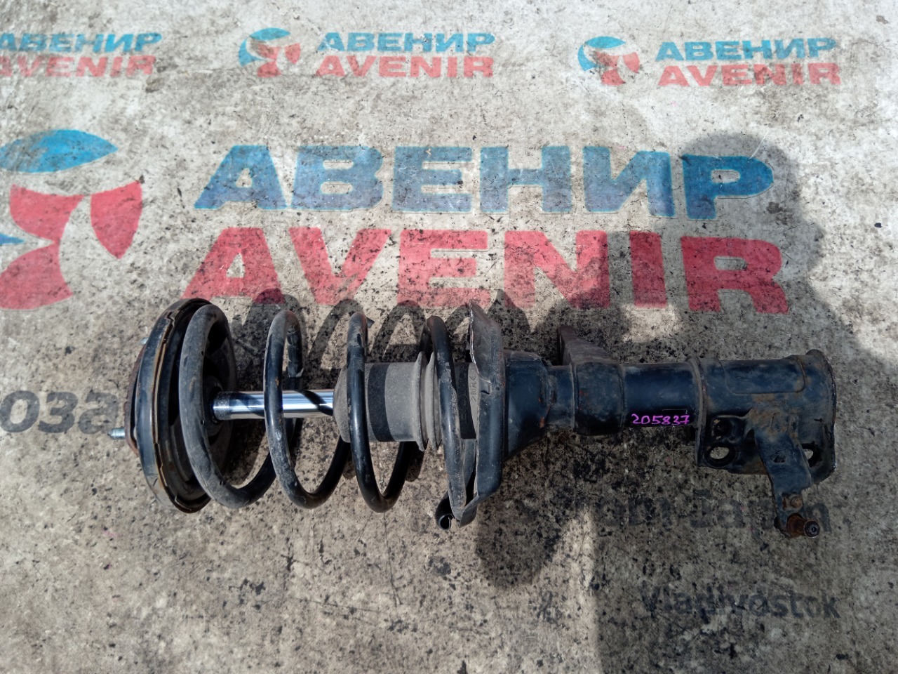 Стойка HONDA EDIX BE4 передняя правая (б/у)