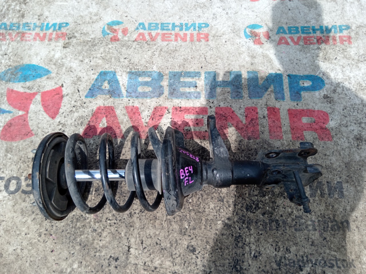 Стойка HONDA EDIX BE4 передняя левая (б/у)
