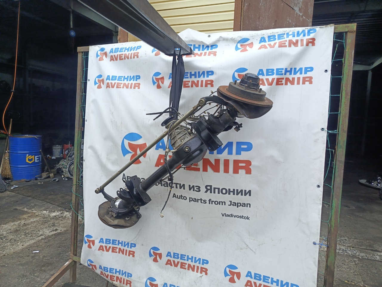 Мост SUZUKI JIMNI JB23W передний (б/у)