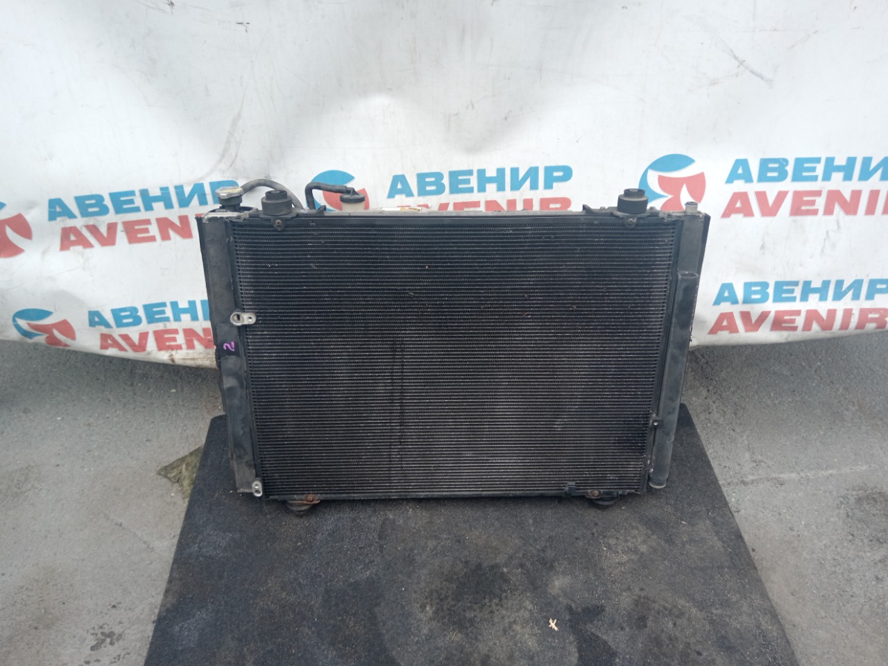 Радиатор TOYOTA ALPHARD MNH15 (б/у)