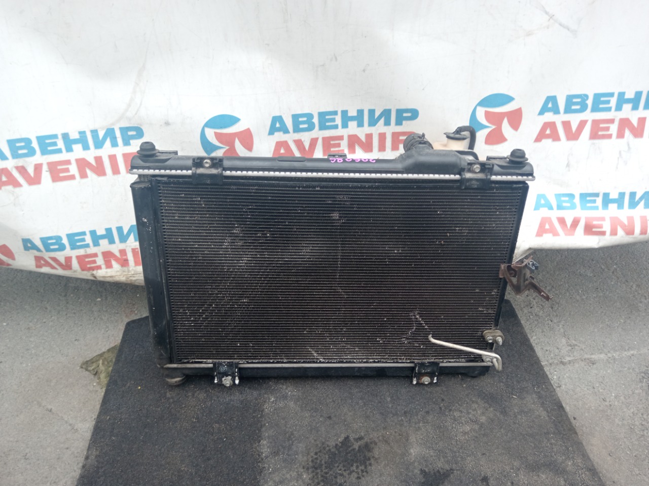 Радиатор TOYOTA CROWN GRS201 (б/у)