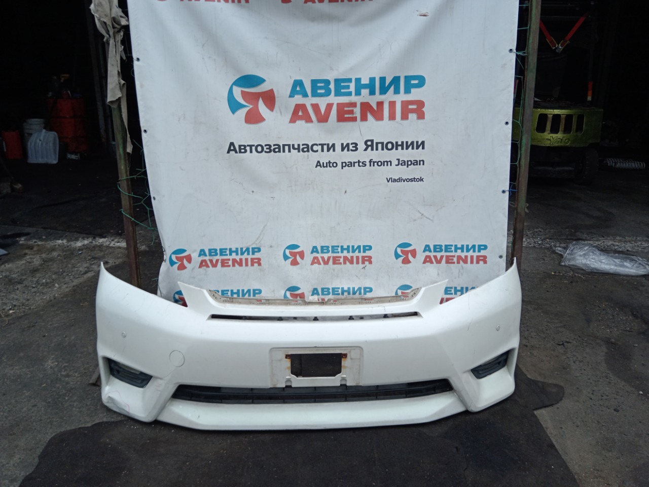 Бампер TOYOTA VELLFIRE ANH25 передний (б/у)