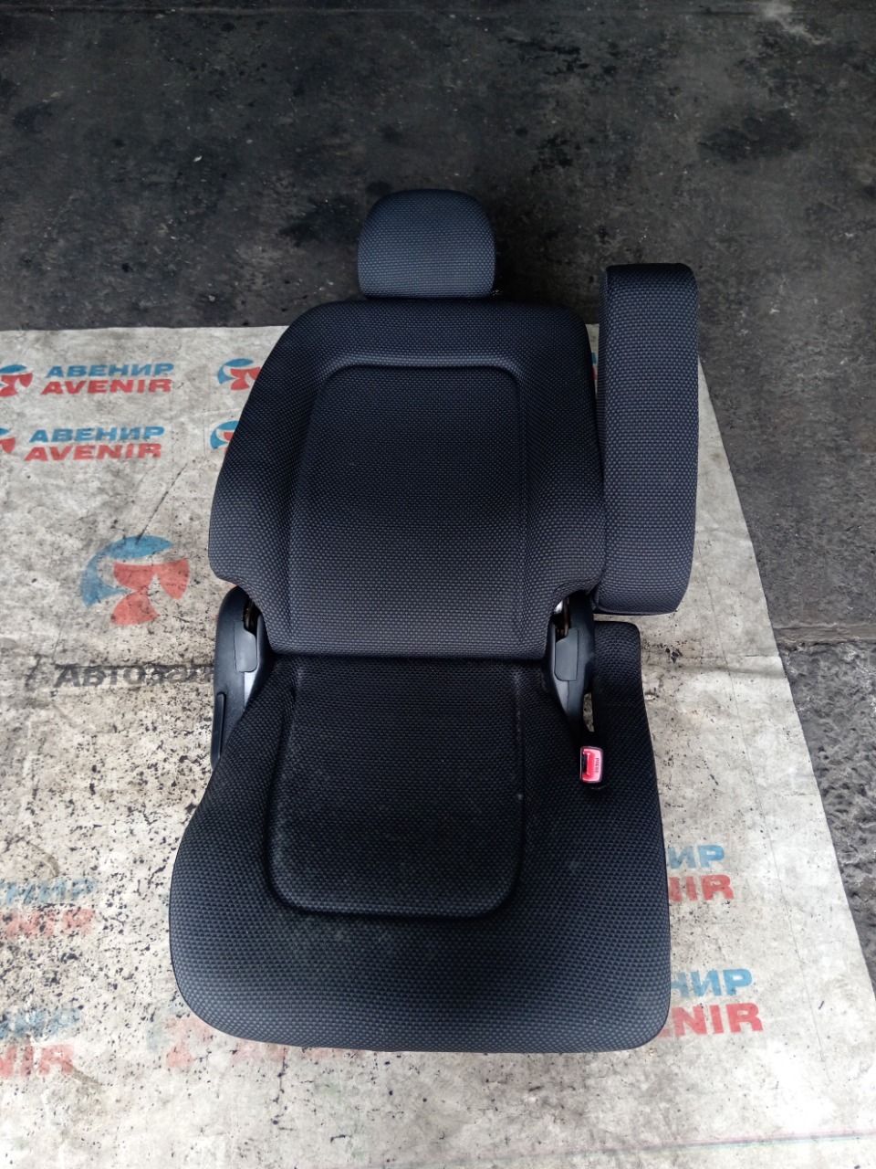 Сидение TOYOTA BB NCP30 переднее правое (б/у)