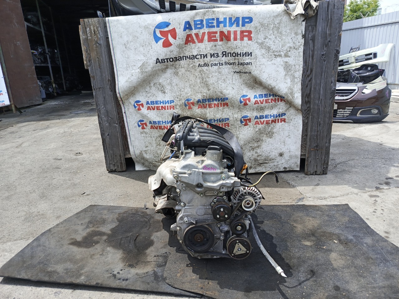 Двигатель NISSAN TIIDA C11 HR15DE (б/у)