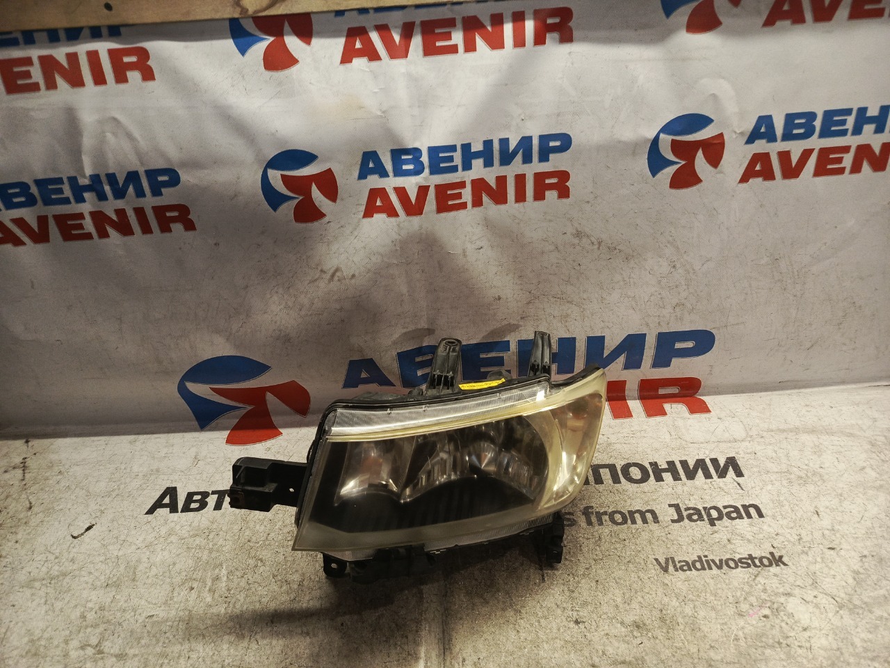 Фара TOYOTA BB QNC25 передняя левая (б/у)