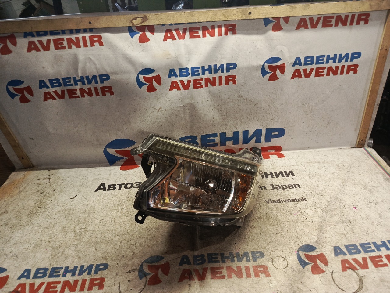 Фара HONDA N WGN JH1 передняя левая (б/у)