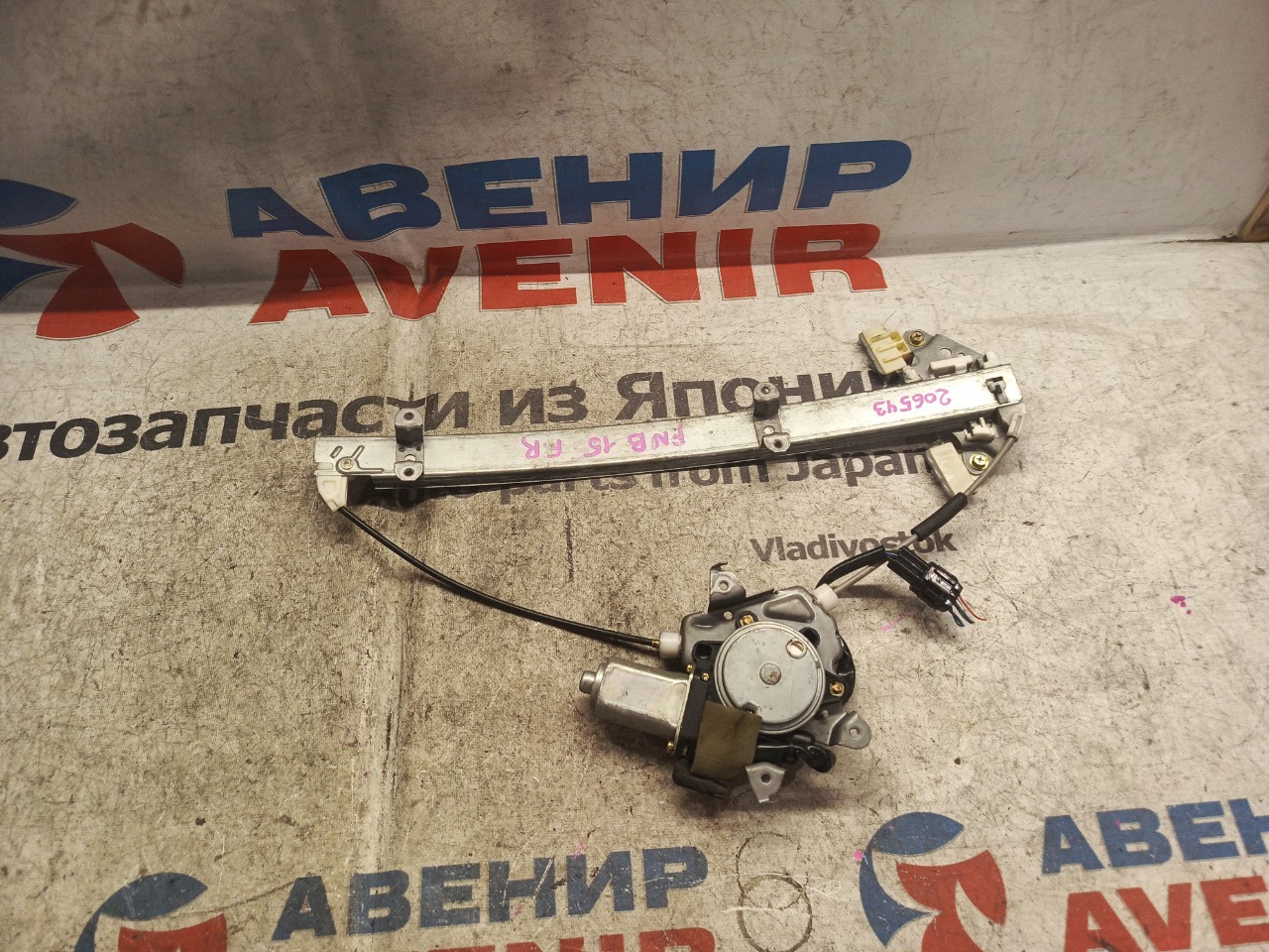 Стеклоподъемник NISSAN SUNNY FNB15 передний правый (б/у)