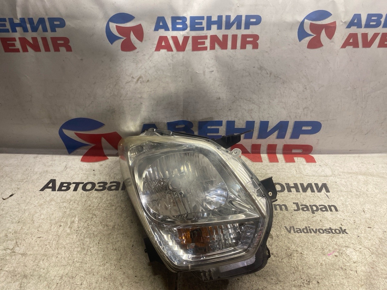 Фара SUZUKI WAGON R MH34S передняя правая (б/у)
