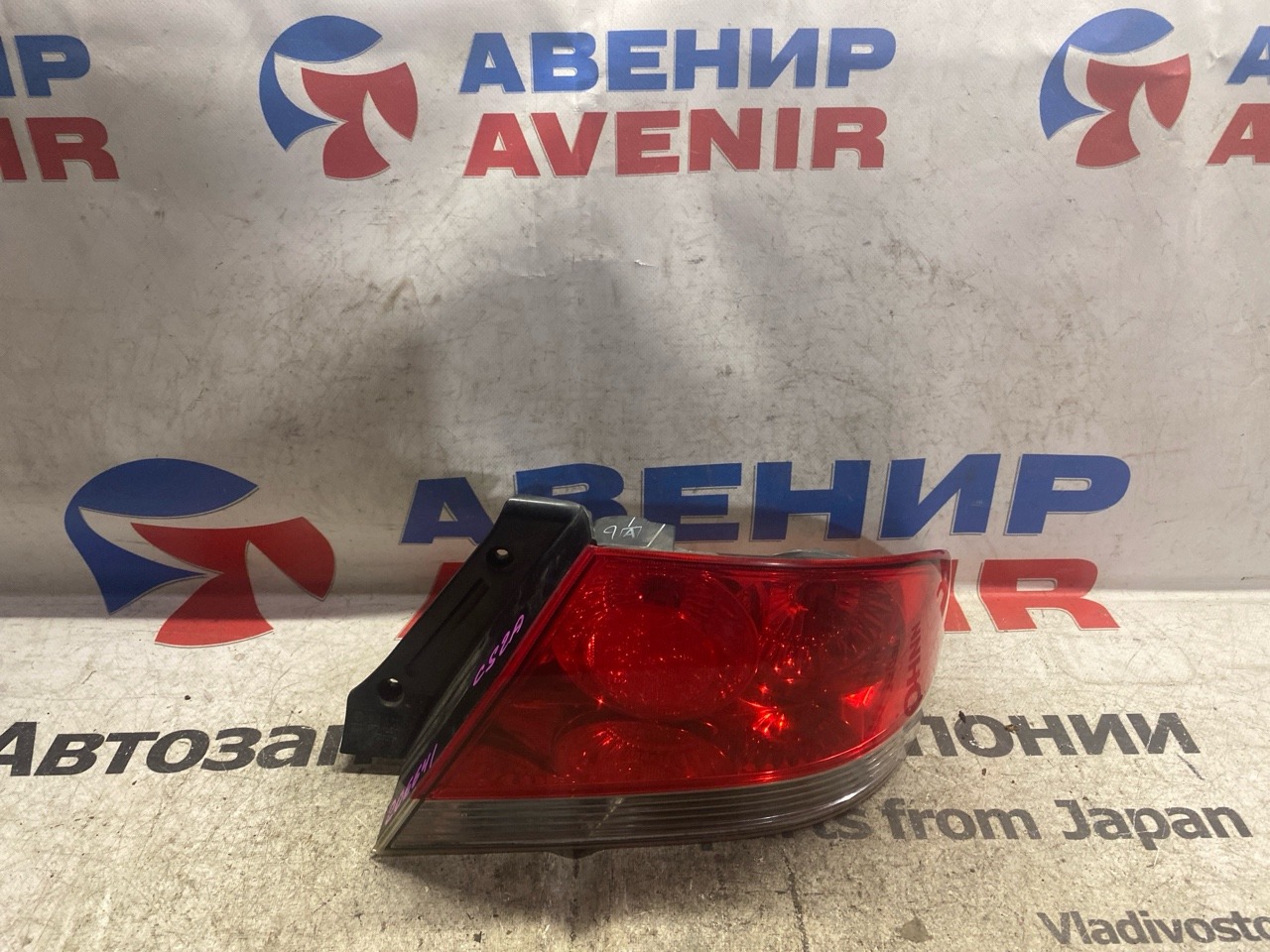 Стоп-сигнал MITSUBISHI LANCER CS6A задний правый (б/у)