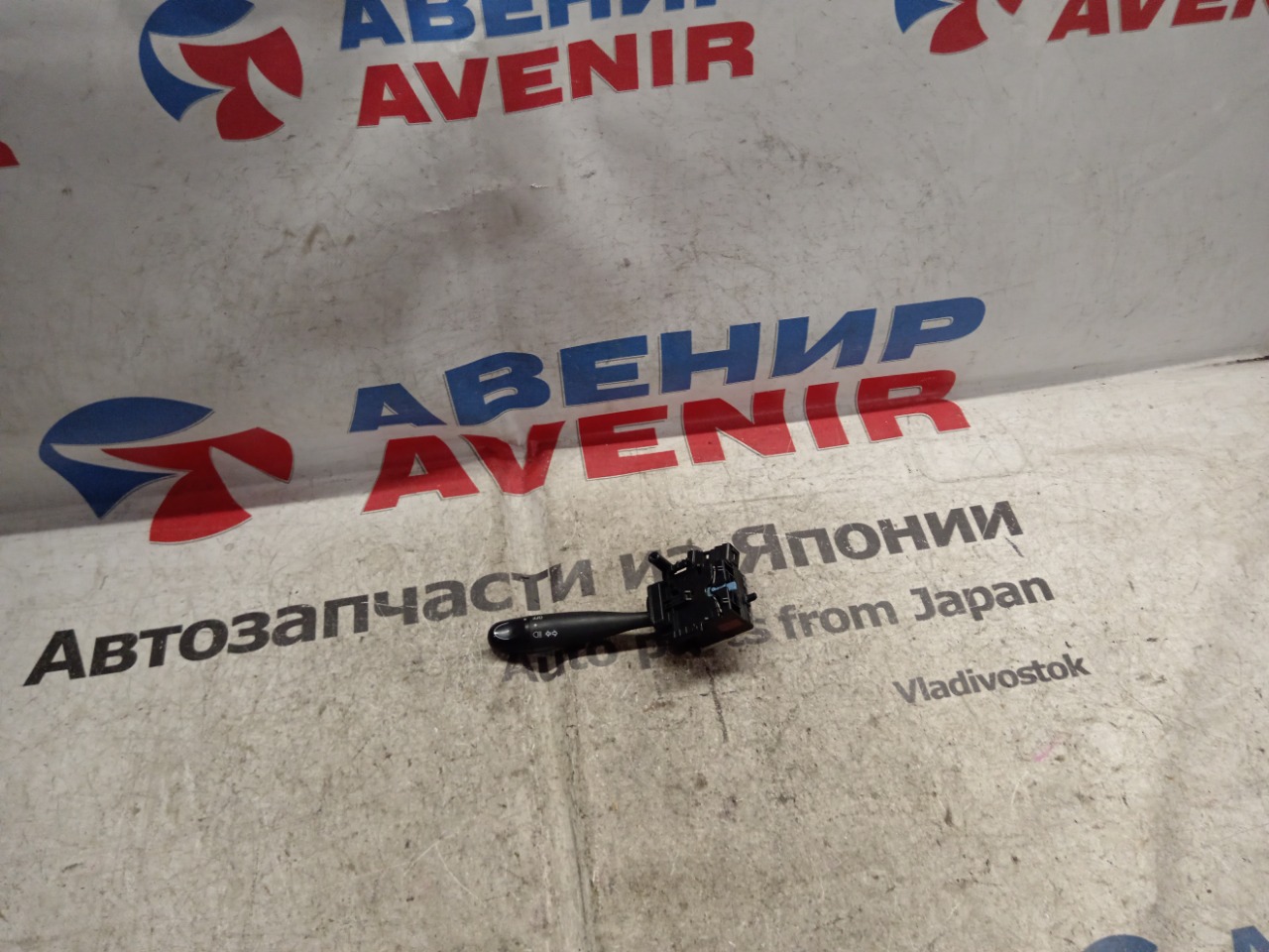 Гитара TOYOTA PLATZ NCP16 правая (б/у)