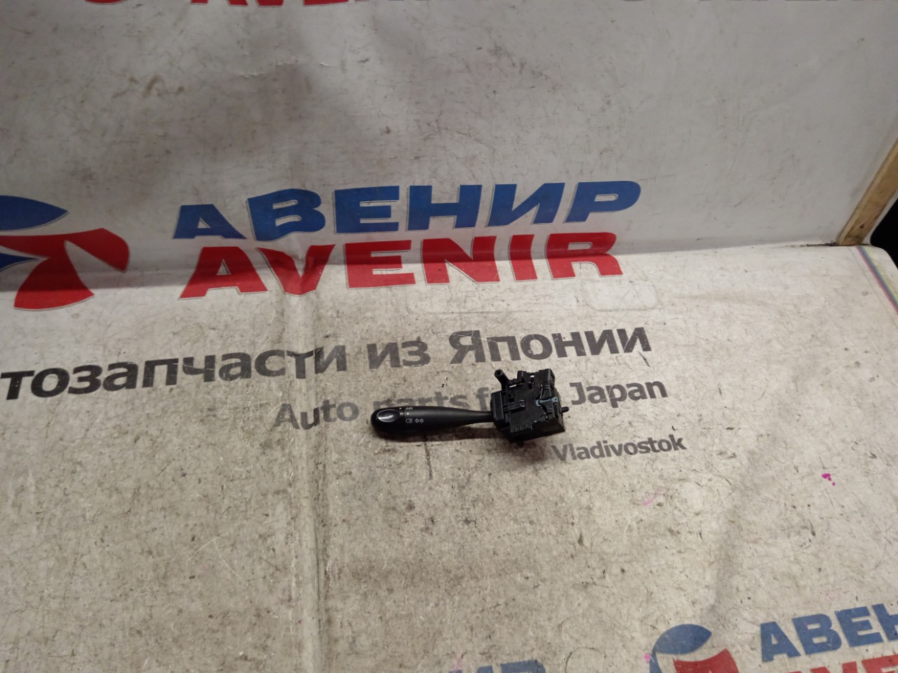 Гитара TOYOTA PLATZ NCP16 правая (б/у)