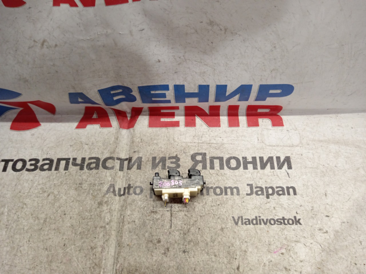 Блок управления стеклами DAIHATSU TERIOS KID J111G EF передний правый (б/у)
