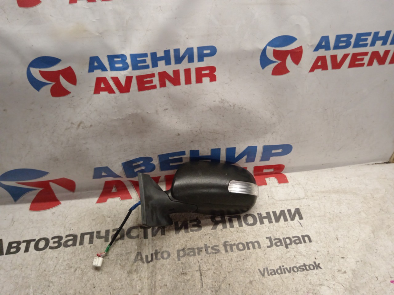 Зеркало TOYOTA VITZ KSP90 переднее левое (б/у)