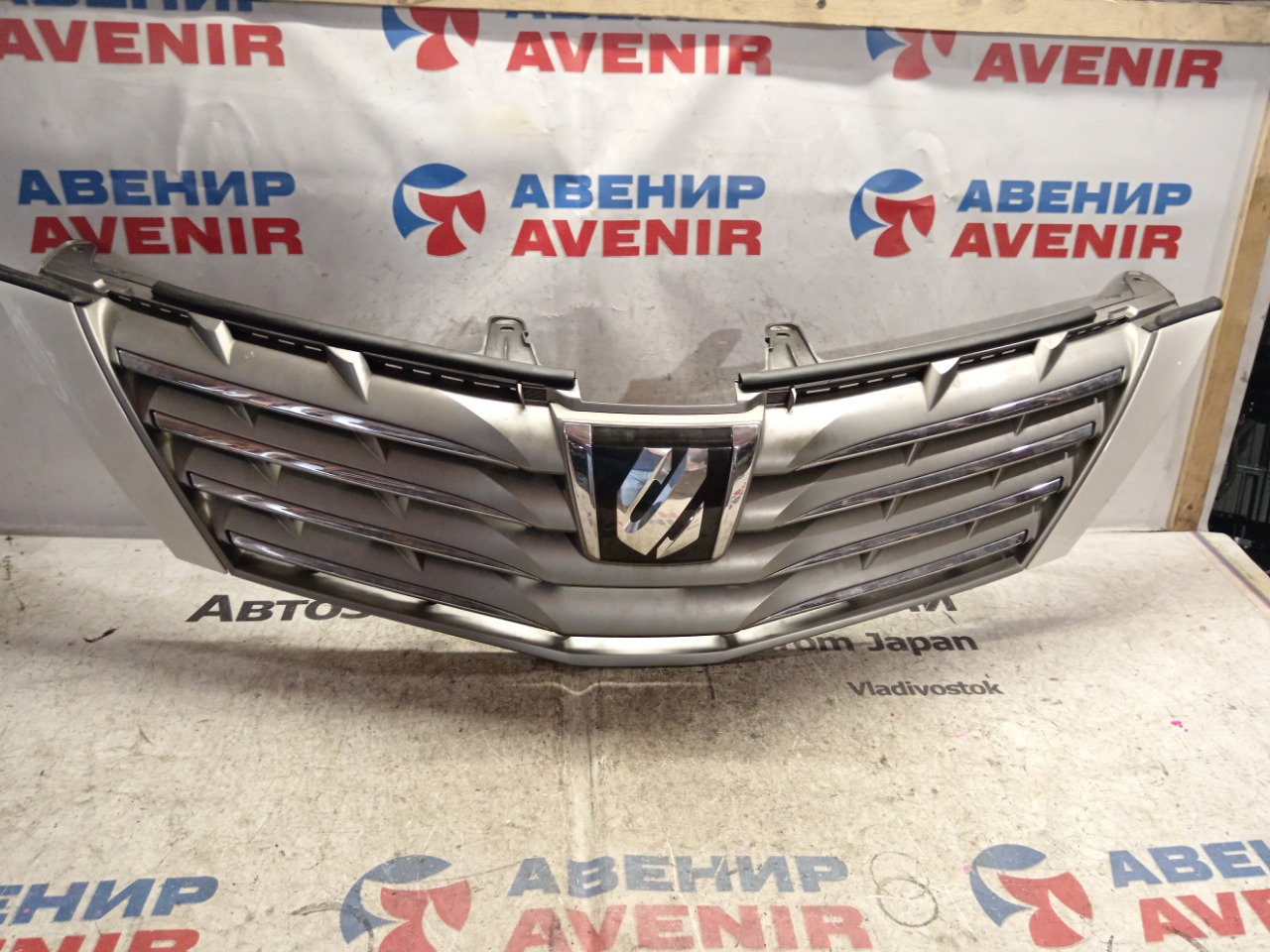 Решетка TOYOTA ALPHARD ANH20W (б/у)