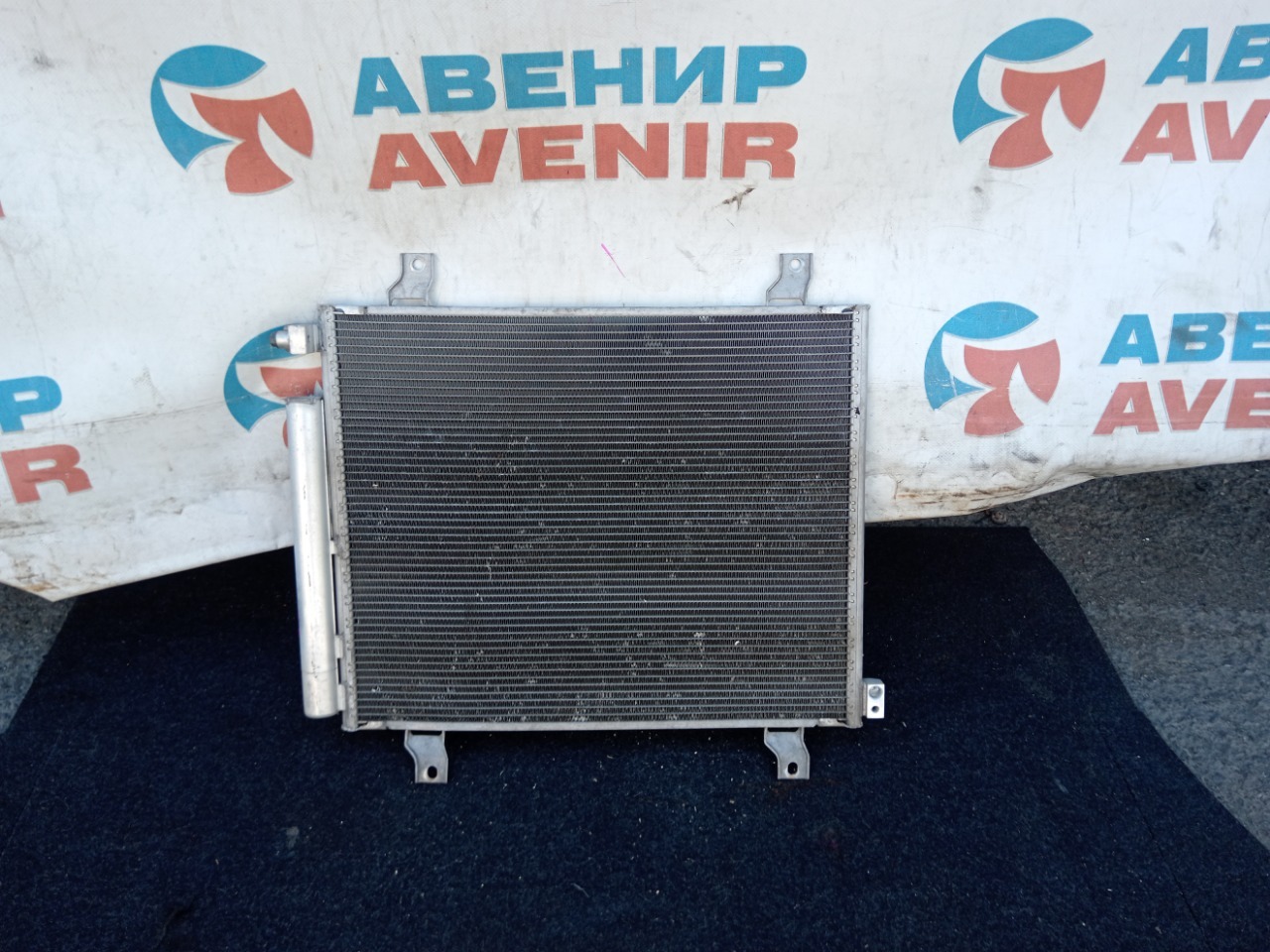 Радиатор кондиционера SUZUKI EVERY DA17V R06A (б/у)
