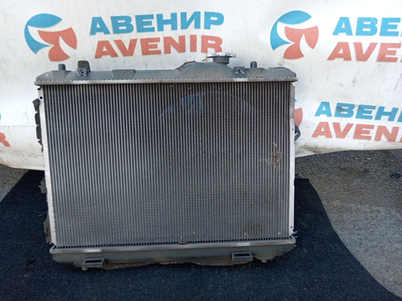 Радиатор SUZUKI SWIFT ZC31S M13A (б/у)