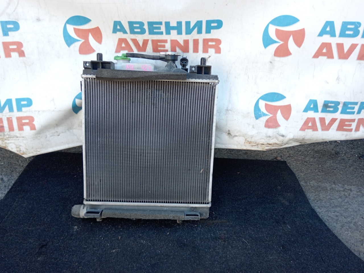 Радиатор SUZUKI SPACIA MK32S R06A (б/у)