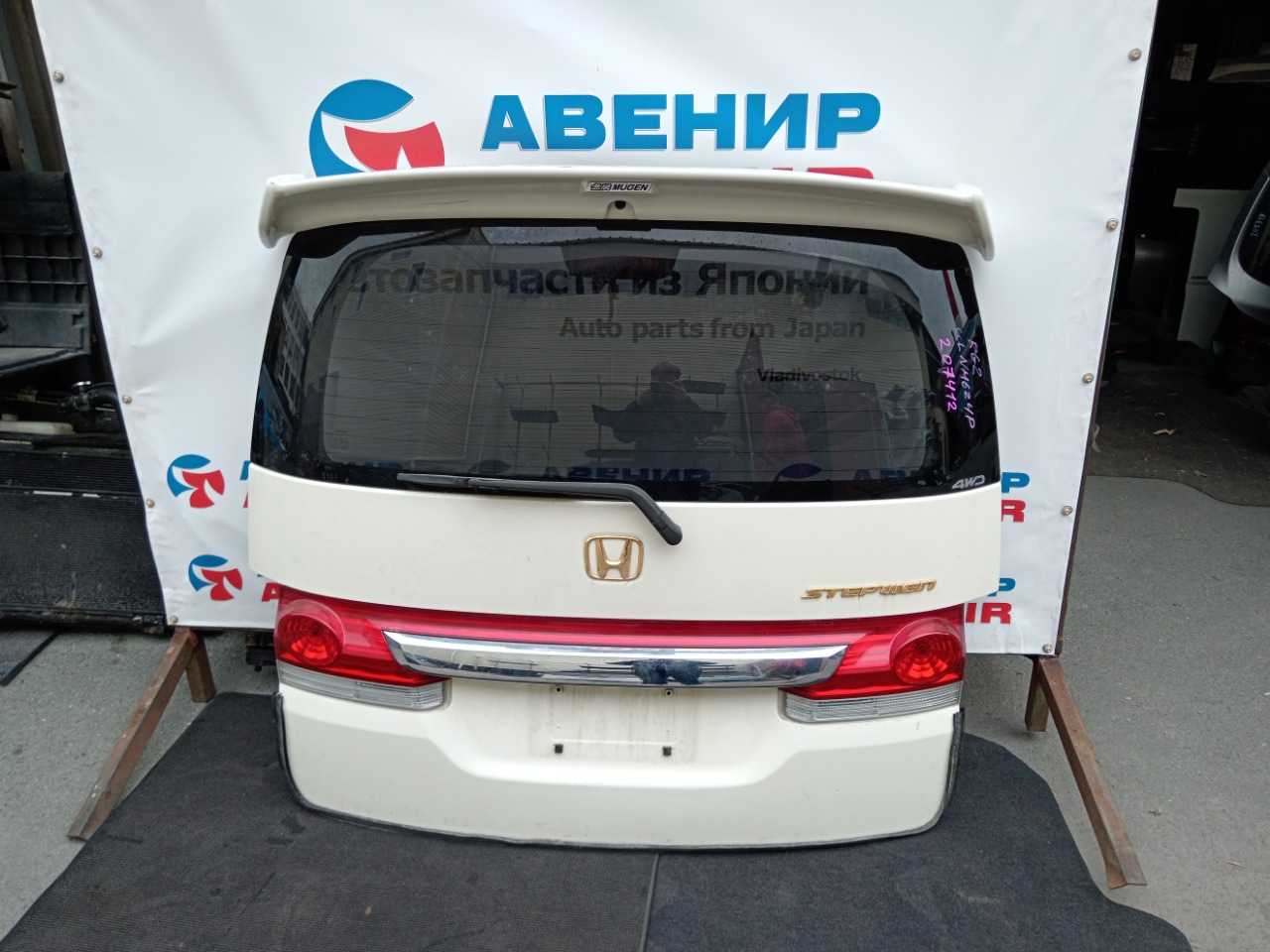 Дверь задняя HONDA STEPWGN RG1 задняя (б/у)
