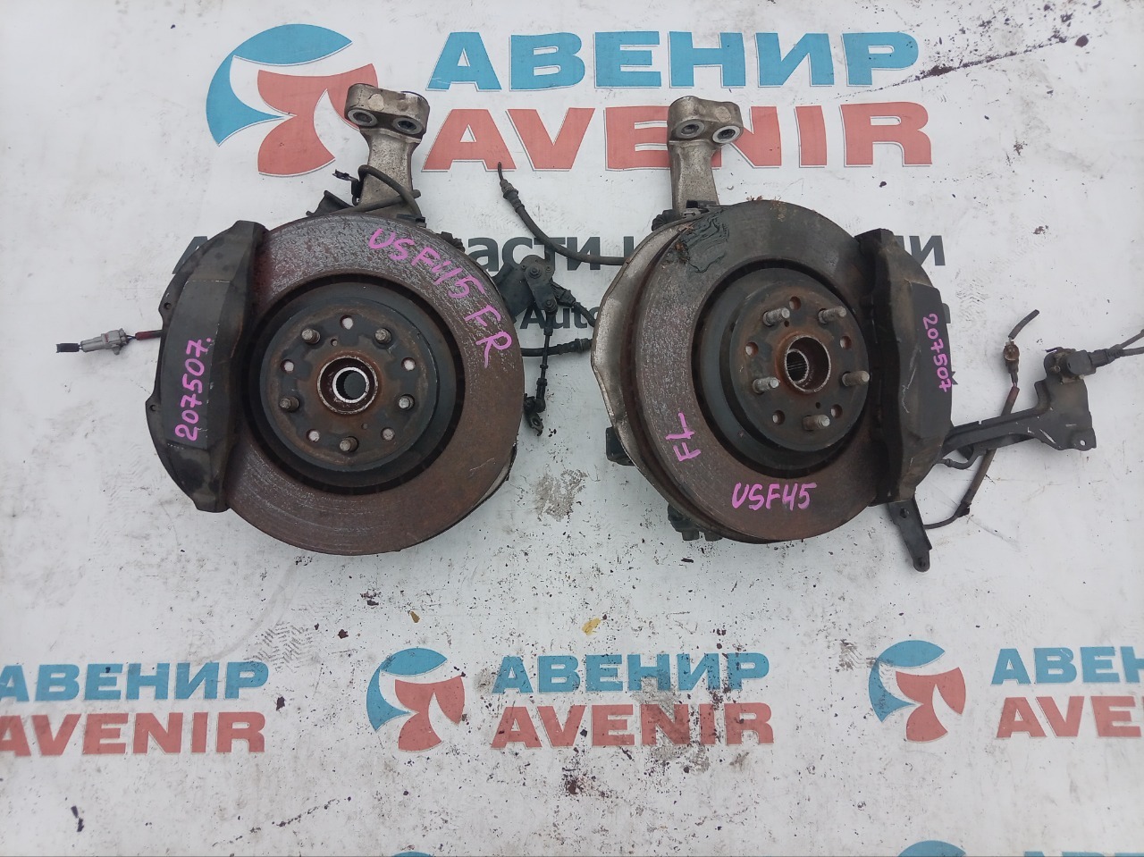 Ступица LEXUS LS460 USF45 передняя (б/у)
