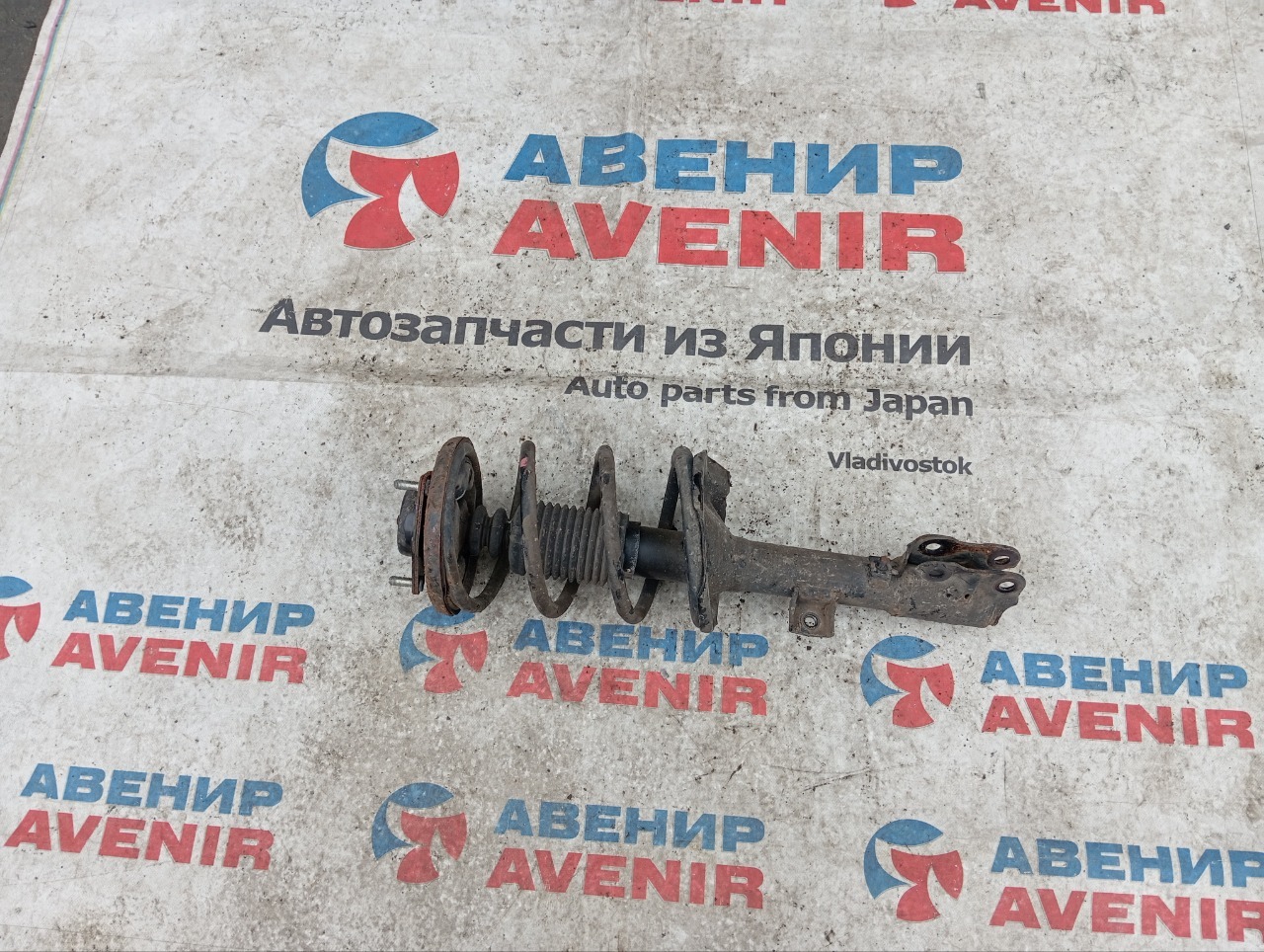 Стойка MITSUBISHI RVR GA4W 4J10 передняя правая (б/у)
