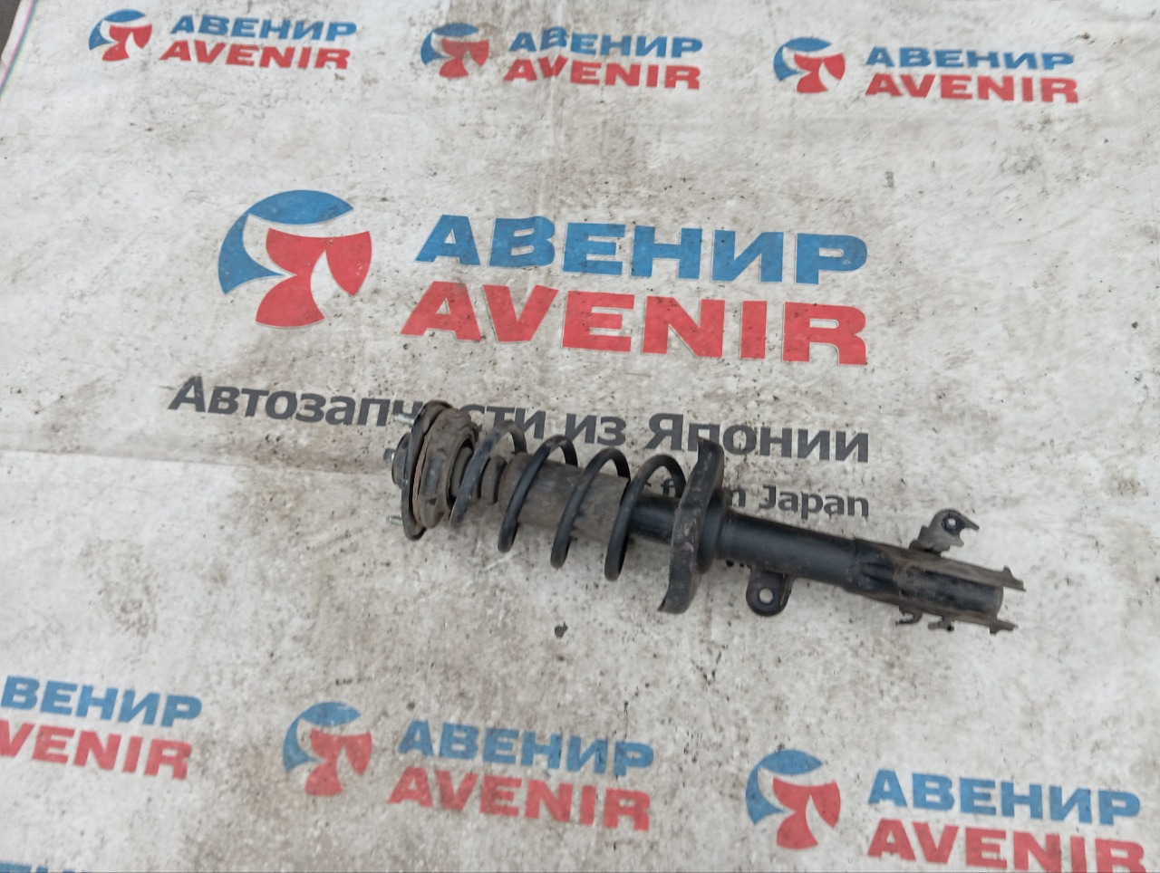 Стойка HONDA STEPWGN RK6 R20A передняя правая (б/у)